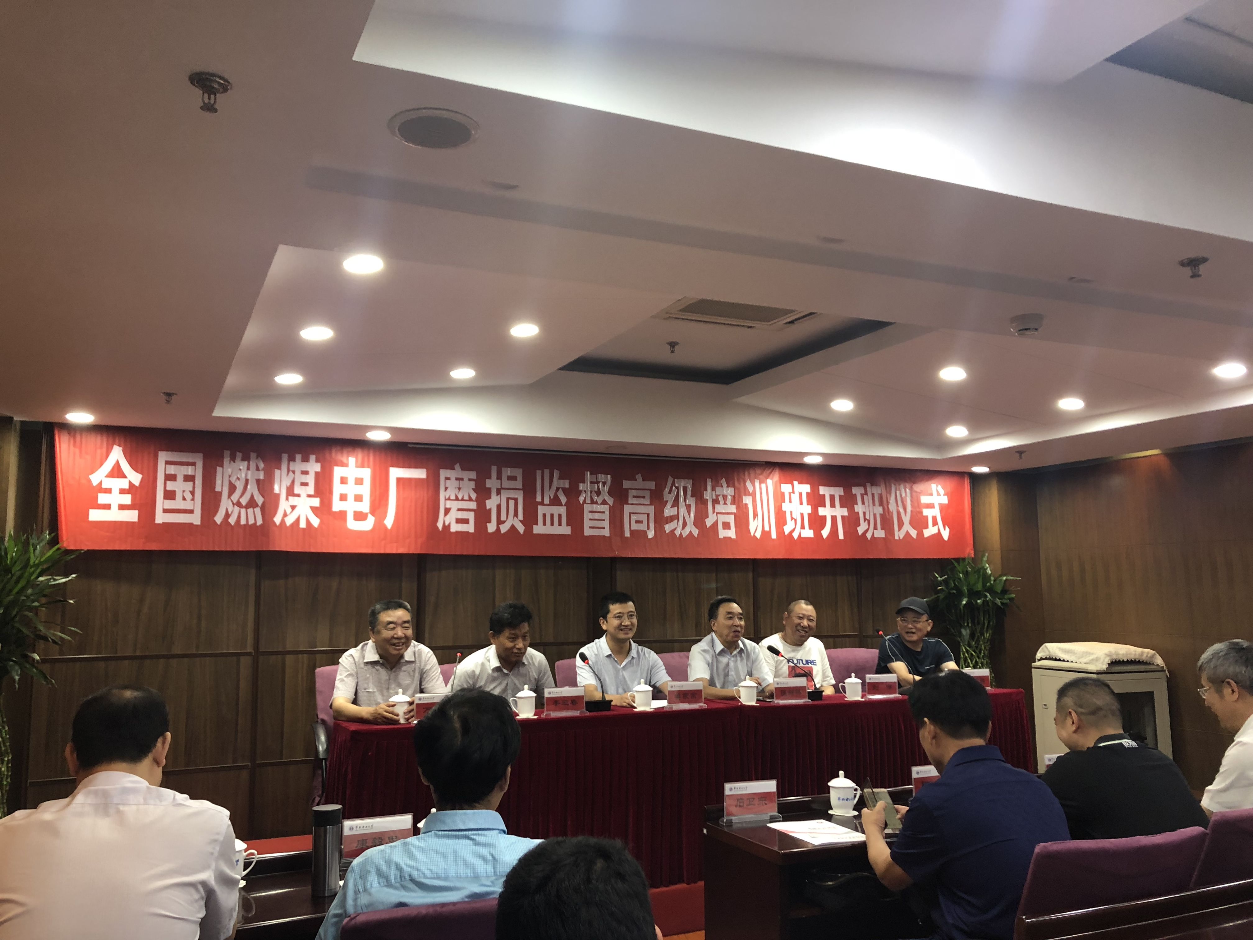 千與千尋，當(dāng)蘇州潤達高鉻磨輥遇上華北電力大學(xué)！